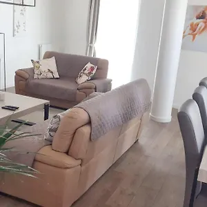 Modern In Cureghem Anderlecht 134 M² + Terrace , Brüssel Belgien